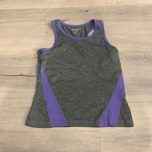 Never worn to small size child small